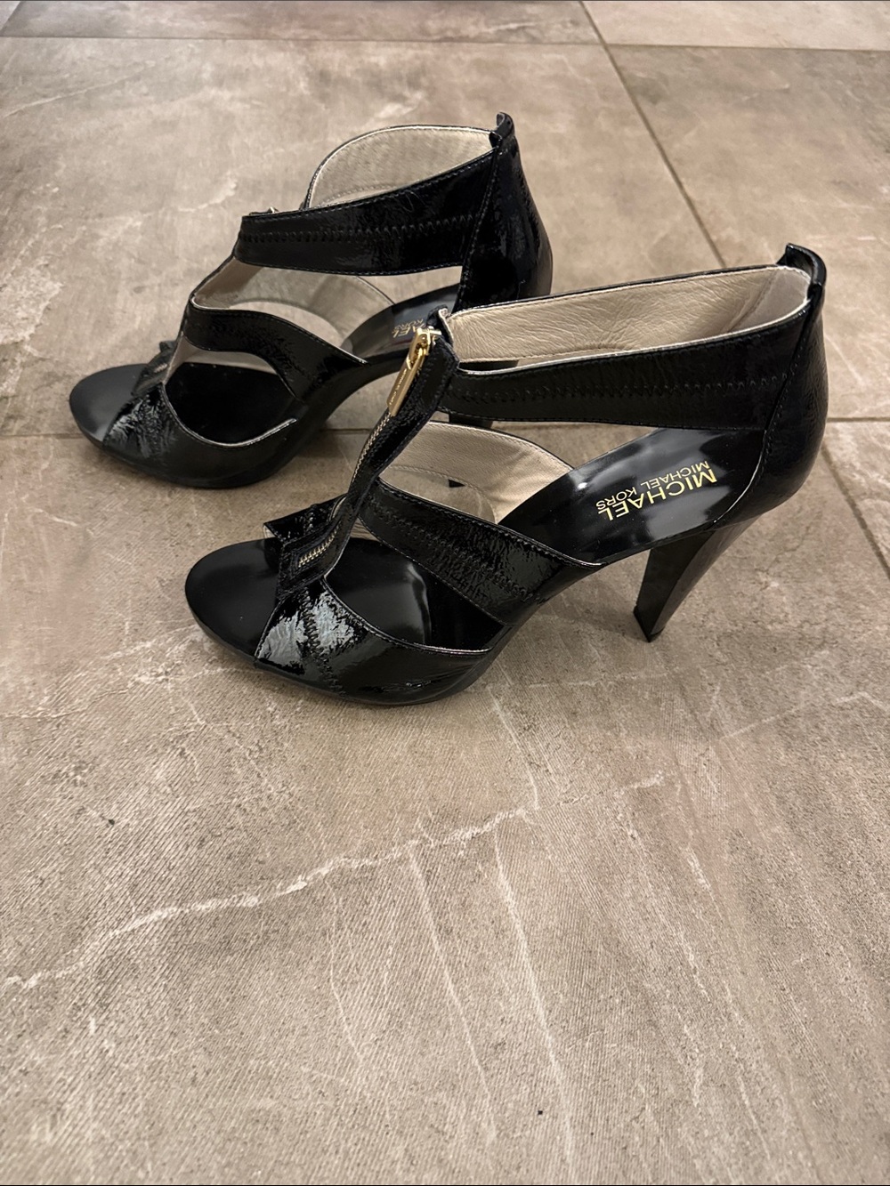 Michael Kors Black Patent Front-Zip Strappy Heels NWT - Picture 2 of 7
